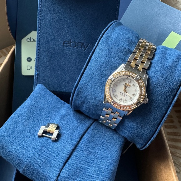 ✅SOLD Breitling Callistino
28mm Diamond Bezel Two Tone 18kt Gold Band Watch - Picture 5 of 11